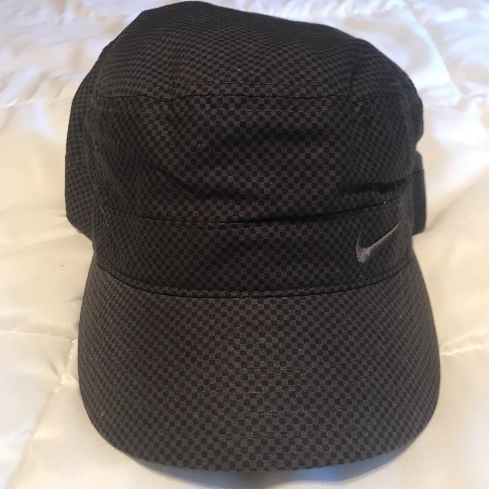 Men’s Nike hat